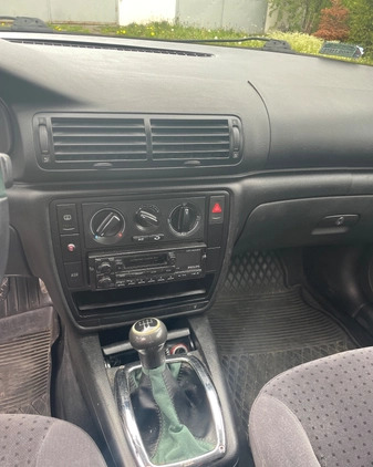 Volkswagen Passat cena 4990 przebieg: 315000, rok produkcji 2000 z Oświęcim małe 56